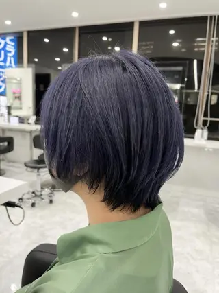 ショート カラー 色落ち綺麗🇰🇷 透明感ブルーブラックのヘアスタイル