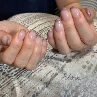 ネイル Flore (フロール)の眉毛・アイブロウイメージ