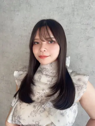 セミロング KAEDE🎀 ジャニオタ美容師のヘアスタイル