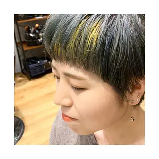 ショート カラー 竹内 康浩のヘアスタイル