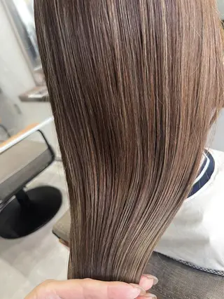 ロング 韓国カット/透明感 Re.Labo岡本のヘアスタイル