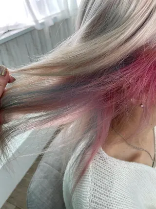 ロング 🐆アンドウ チカコ🦓のヘアスタイル