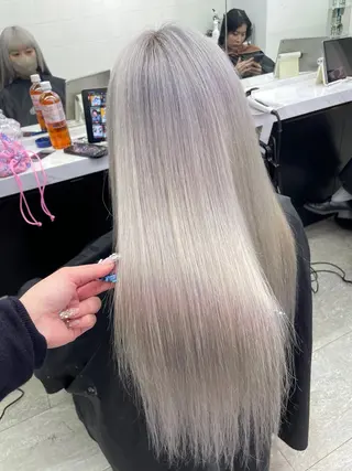 ロング カラー 🪸ハイトーンカラー エクステmisakiのヘアスタイル