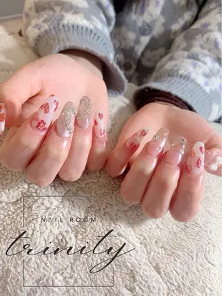 ネイル Trinity staffのネイルデザイン