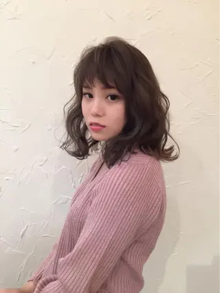 ショート ミディアム セミロング パーマ 👑圧倒的カラー👑 佐々木祐希のヘアスタイル