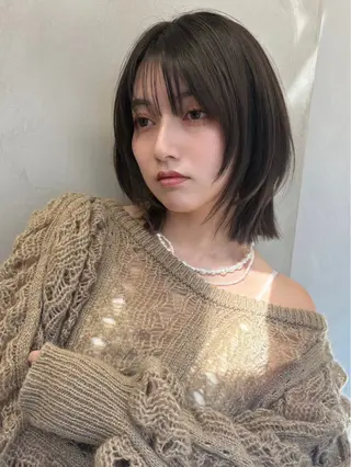 ミディアム 新井 望乃果のヘアスタイル