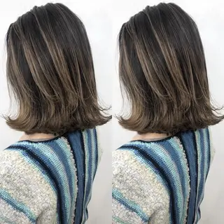 ミディアム カラー ブリーチカラーレイヤ ーカット🦋annaのヘアスタイル