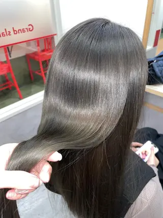 ロング MAQUM所属・✂️艶髪師 MAHO✂️のヘアスタイル