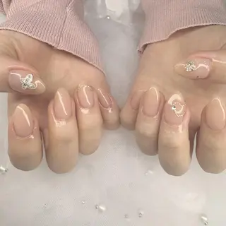 ネイル 🦋fein.🍒 official🫧のネイルデザイン