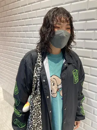 ミディアム パーマ SALOWIN me＋店所属・半個室サロン🫧 ササキアヤカのヘアスタイル