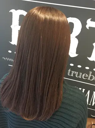 セミロング カラー Aimer Hair Design Lewis所属・伊藤 いほみの眉毛・アイブロウイメージ