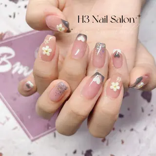 セミロング H3 ネイル サロンのネイルデザイン
