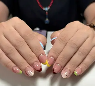 ネイル 高木 維麗絲のネイルデザイン