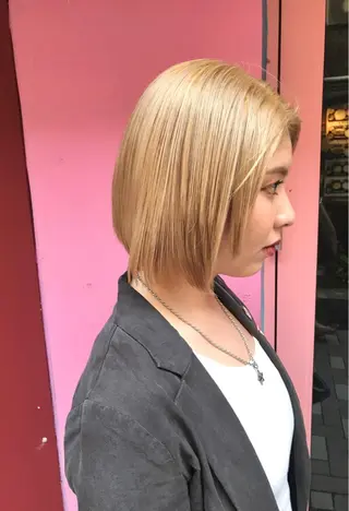 ショート カラー 🇰🇷カルマパーマ kaito🇰🇷のヘアスタイル