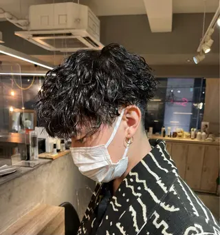 ショート パーマ メンズ メンズ特化美容師 熊田 鼓汰郎のヘアスタイル