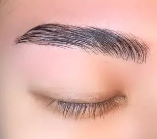 アイブロウ 安江 雪乃のマツエク・マツパデザイン