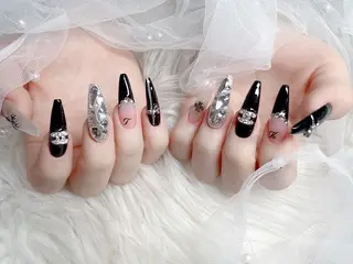 ネイル &ME Momoのネイルデザイン