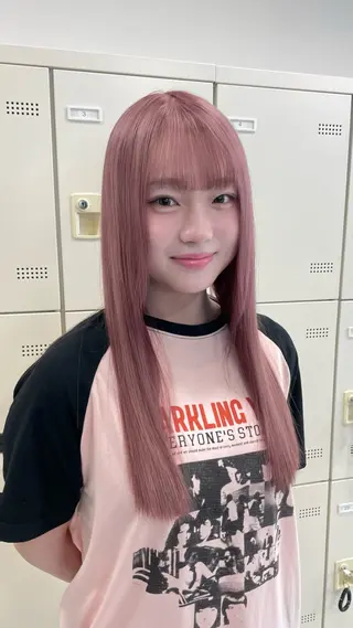 カラー Mayu/ブリーチ/ 抜け感hairのヘアスタイル
