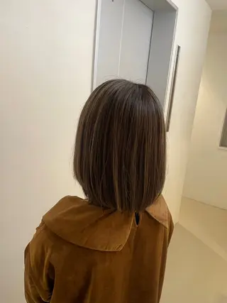 ミディアム 艶髪／暖色カラー🌹 ⭐︎KOHEYのヘアスタイル