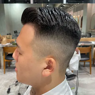 ショート Taka【バーバー /フェードカット】のヘアスタイル