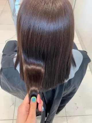 セミロング ワタナベ アオイのヘアスタイル