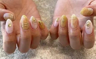 ネイル joie ange難波店所属・田邊 早也香のネイルデザイン