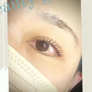 マツエク・マツパ U_la所属・U_la [ウーラ] 片岡の眉毛・アイブロウイメージ