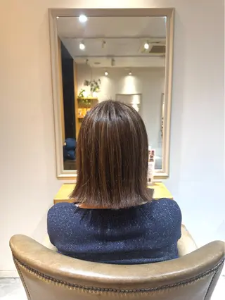 ミディアム カラー アベ ホノカのヘアスタイル
