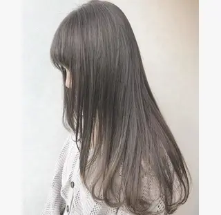 ロング カラー AGU akariのヘアスタイル