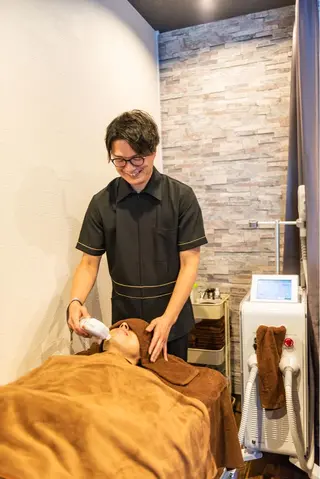 メンズ RICCO 堺東所属・RICCO 堺の眉毛・アイブロウイメージ