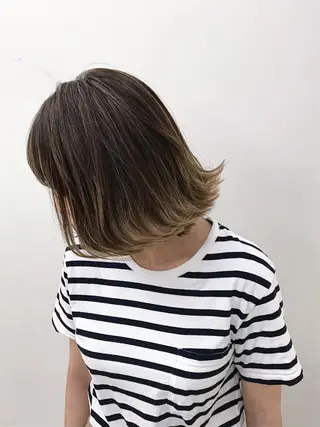 ショート ブリーチカラー/ 岩破瑞希のヘアスタイル