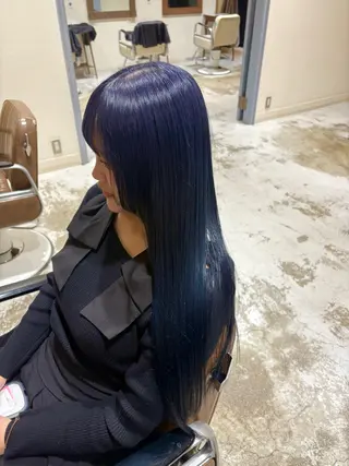 ロング ✨艶髪／透明感カラー ミユ💜のヘアスタイル