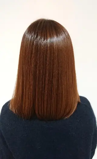 セミロング ブリーチ/ヘアケア/ 艶髪/イギチハルのヘアスタイル