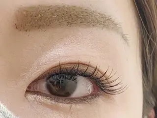 マツエク・マツパ アイラッシュサロンF所属・磯崎 桃子 f(エフ)のマツエク・マツパデザイン