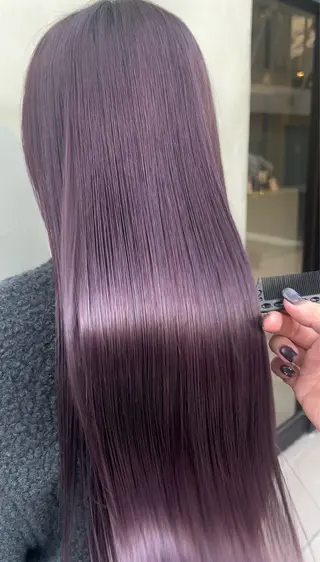 ロング カワタ リュウセイのヘアスタイル