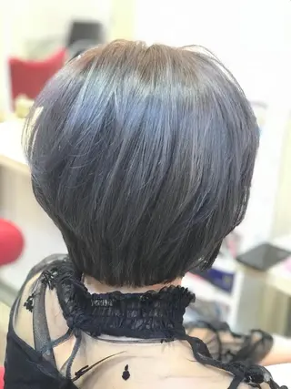 ショート カラー 渋谷宮益坂 omoのヘアスタイル