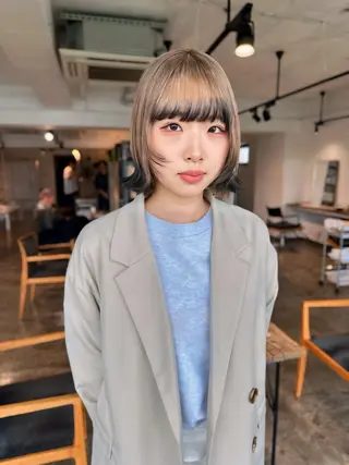 ミディアム カラー ✨艶ブリーチカラー ✨四ノ宮裕己のヘアスタイル