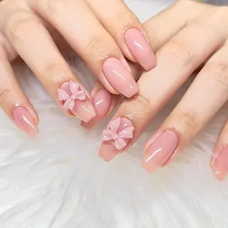 ネイル ネイリストYuri シェルウェリナ船橋のネイルデザイン