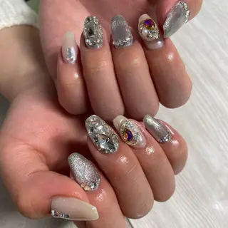 ネイル I DOOL所属・I DOOL yuiのネイルデザイン