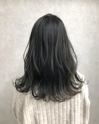 セミロング カラー ショート、韓国メンズ ヘアのかつらぎのヘアスタイル