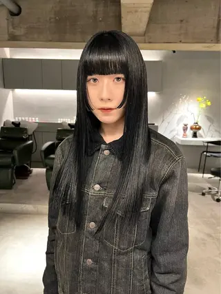 ロング 中村 衣里のヘアスタイル