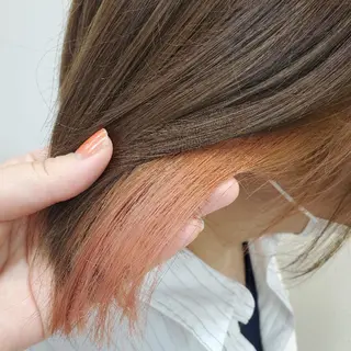 ミディアム カラー 推しアニメカラー🌈 ツヤ透明感カラー🦄のヘアスタイル