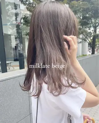 セミロング カラー misaki🩰🤍 まろみ透け感カラーのヘアスタイル