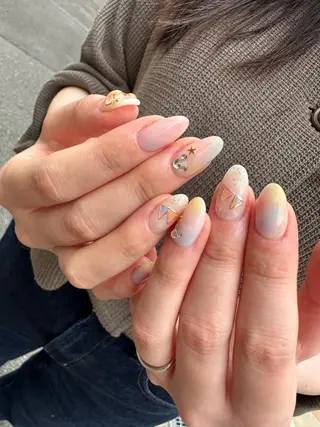 ロング カラー ヘアアレンジ キッズ ネイル マツエク・マツパ アイブロウ 福田 加奈のネイルデザイン