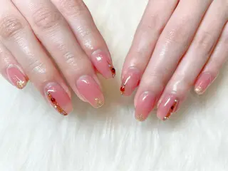 ネイル Viseo《6週間 長持ちパラジェル》のネイルデザイン