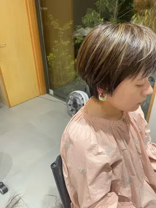 ショート カラー LORO.hairmake&spa所属・山﨑 ひよりのヘアスタイル
