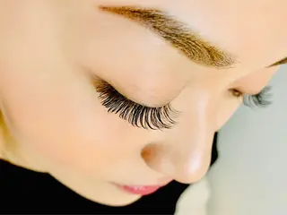 マツエク・マツパ BROW+吉祥寺所属・吉祥寺 minamiの眉毛・アイブロウイメージ