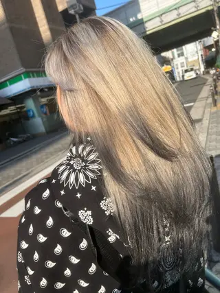 ロング カラー LOPEZ LAB所属・🦁LOPEZLAB /🌙RUNA🌙のヘアスタイル