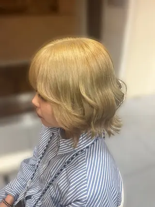 ミディアム ブリーチカラー特化 美容師/𝕐𝕌𝕀のヘアスタイル