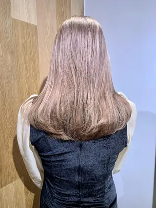 ロング カラー natsu ナチュラルのヘアスタイル